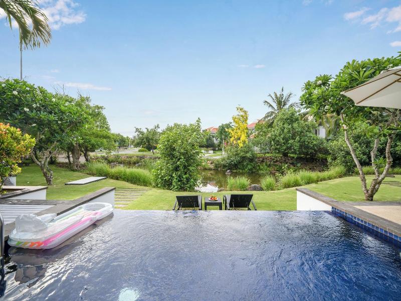 Danang Ocean Beach Villa image