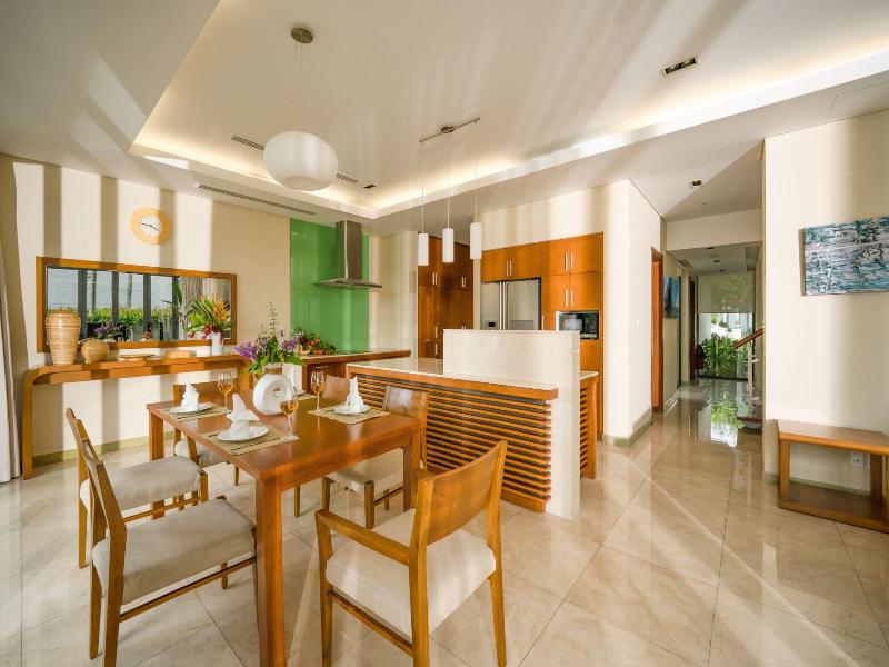 Danang Ocean Beach Villa image