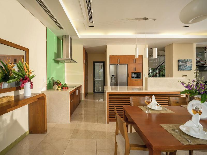 Danang Ocean Beach Villa image