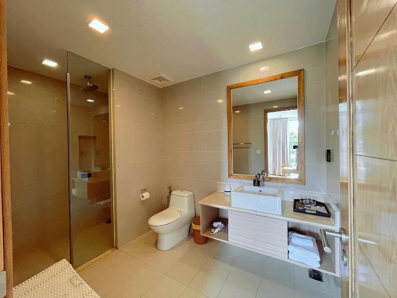 Danang Ocean Beach Villa image