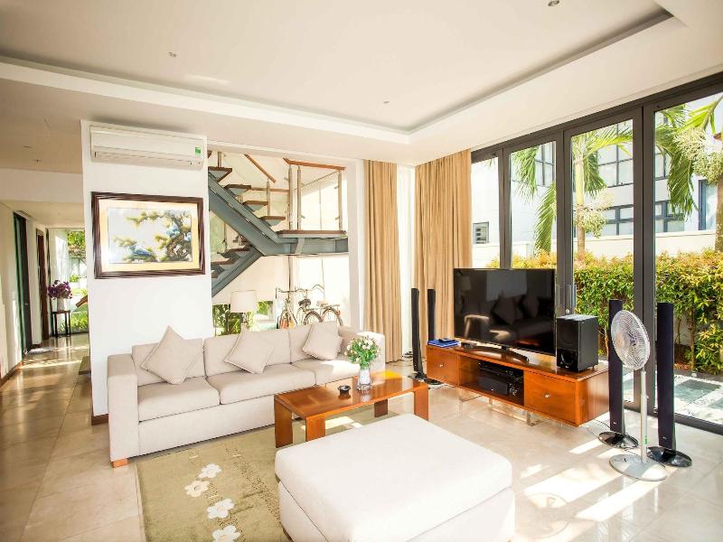 Danang Ocean Beach Villa image