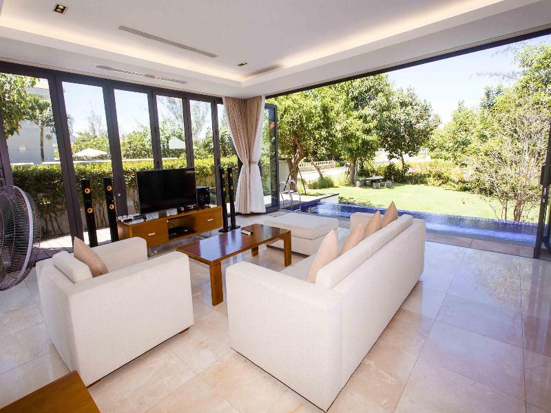 Danang Ocean Beach Villa image