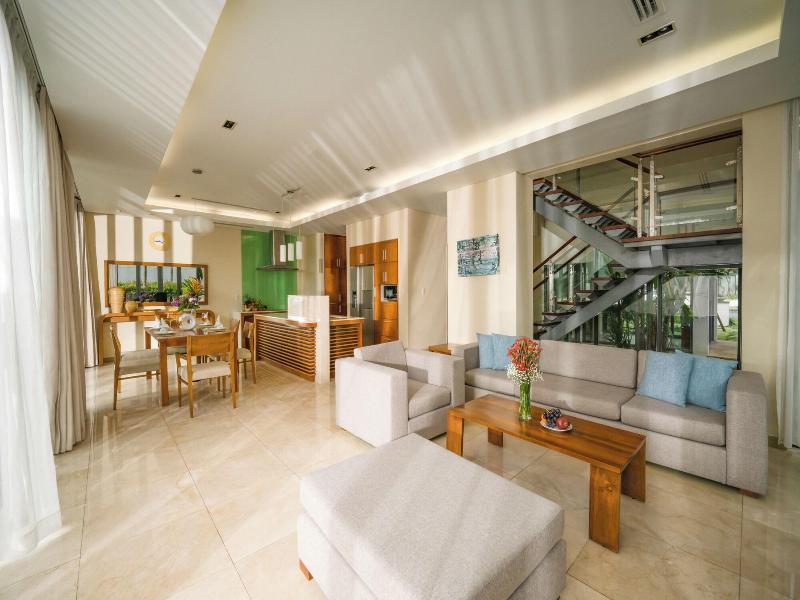 Danang Ocean Beach Villa image