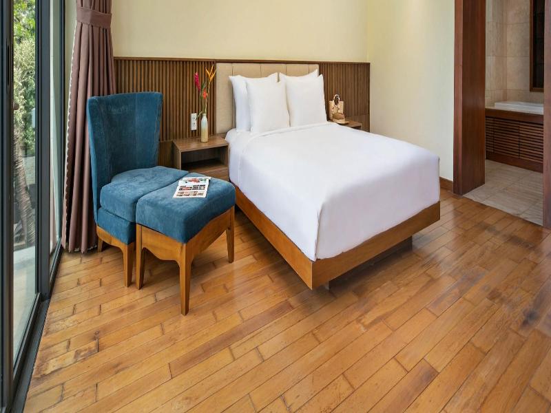 Danang Ocean Beach Villa image