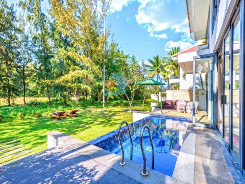 Danang Ocean Beach Villa image