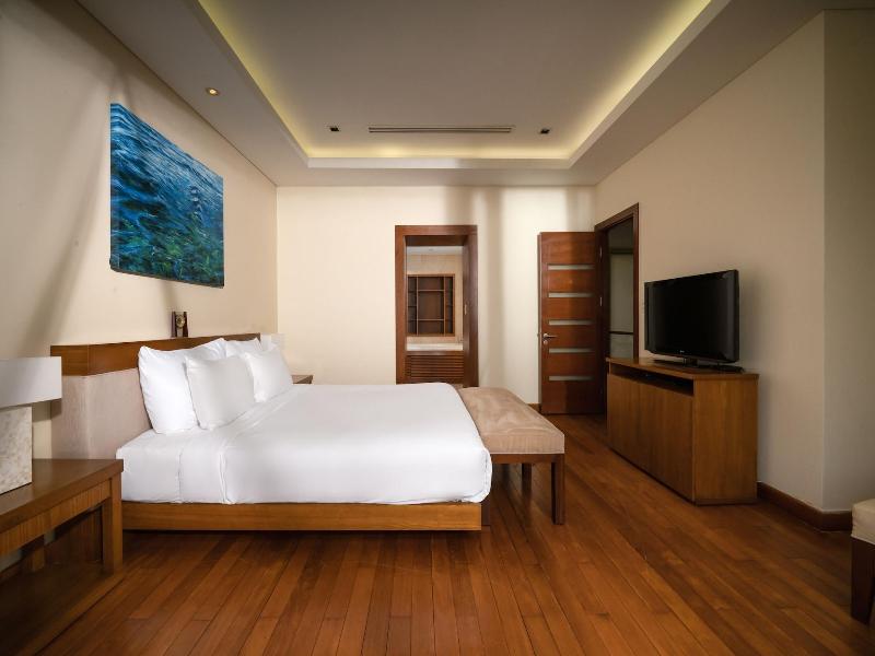 Danang Ocean Beach Villa image