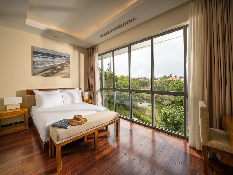 Danang Ocean Beach Villa image