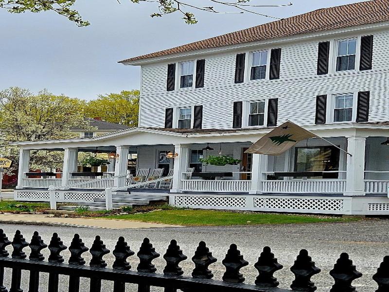 The Cornish Inn