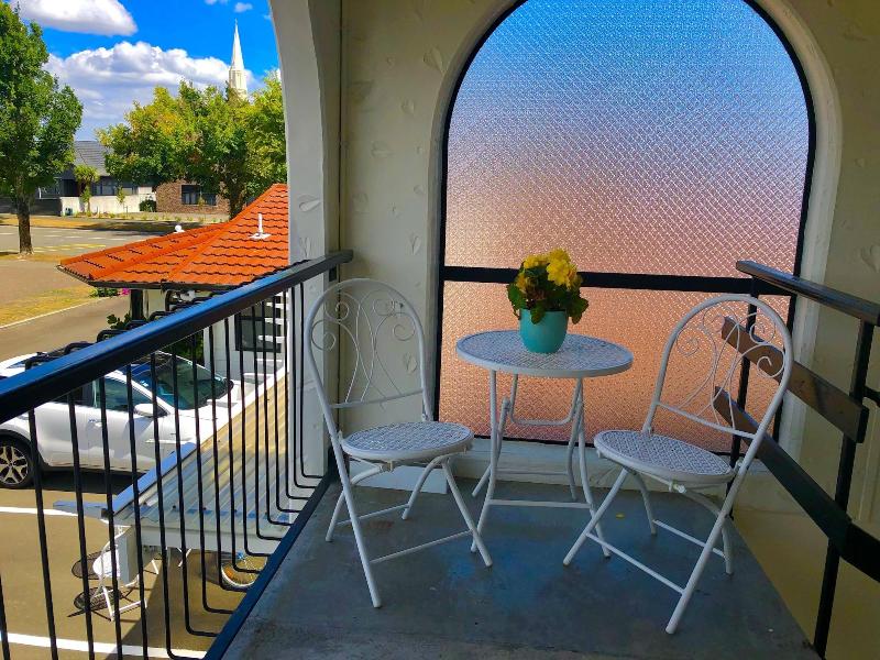 Hacienda Motor Lodge image