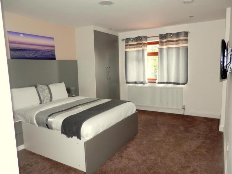 Heathrow Travellers Hub image