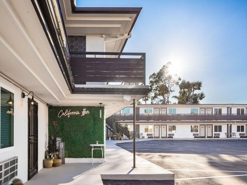 California Inn image