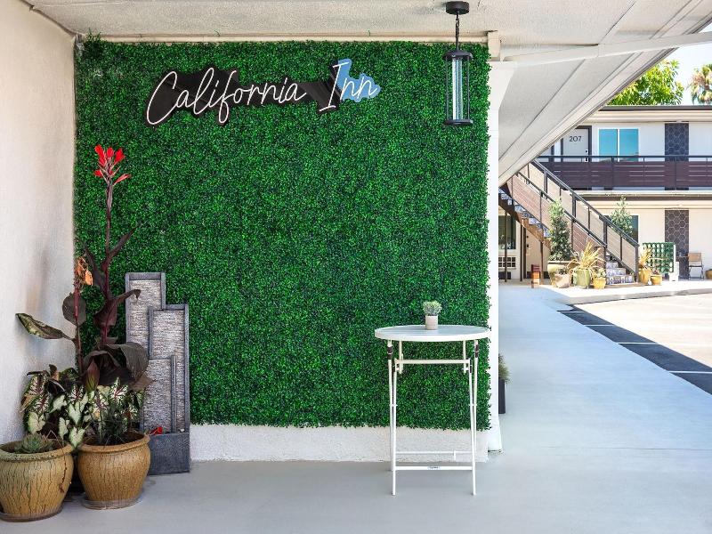 California Inn image