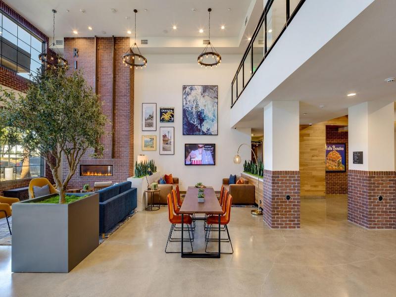 Ayres Hotel Rialto Fontana image
