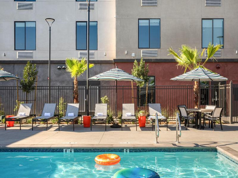 Ayres Hotel Rialto Fontana image