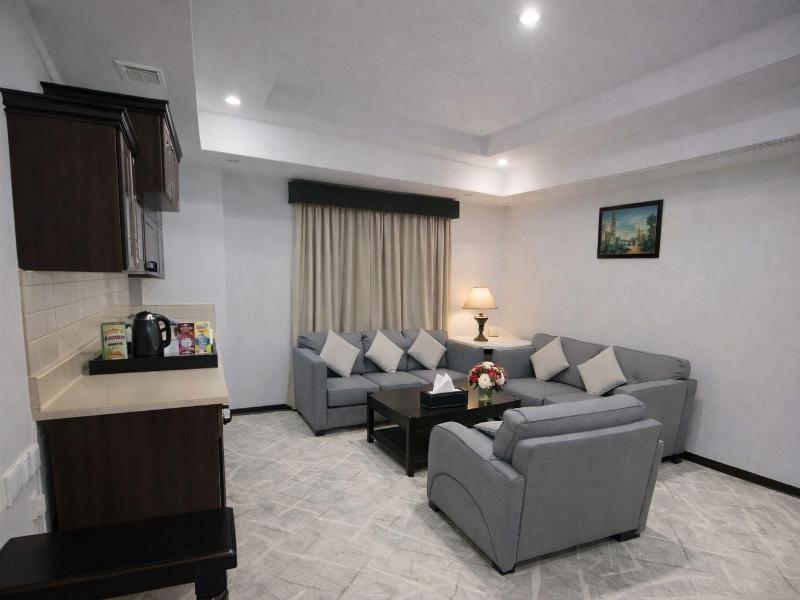 Carawan Alkhaleej Hotel image