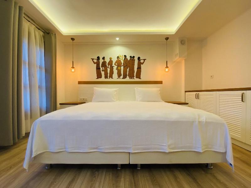 In Ephesus Otel And Art Galery image