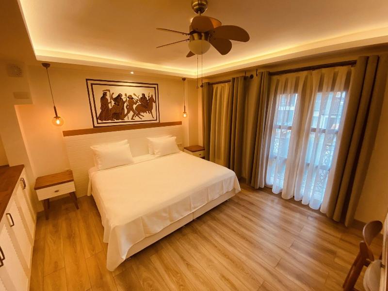 In Ephesus Otel And Art Galery image
