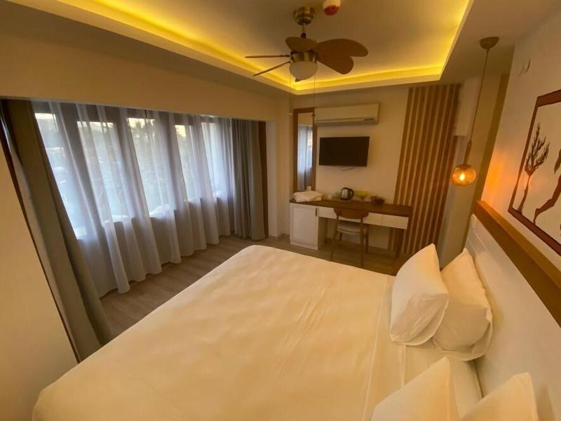 In Ephesus Otel And Art Galery image