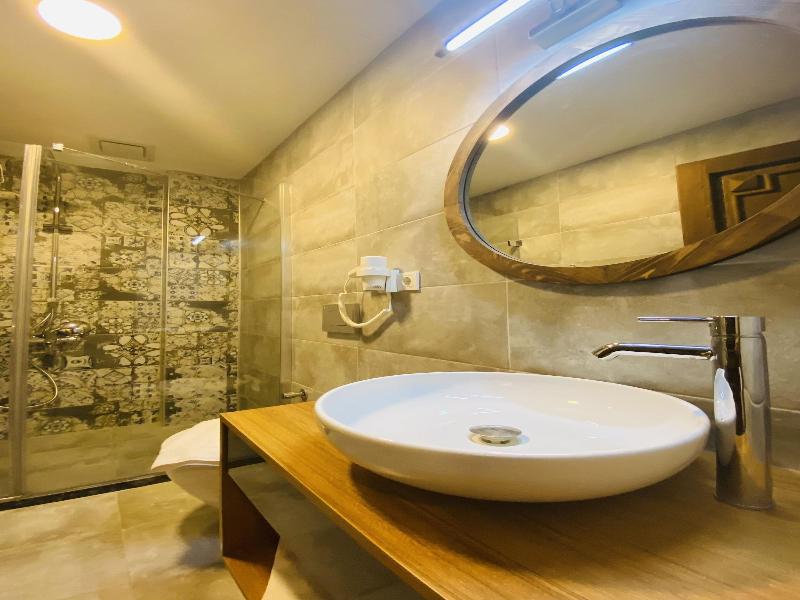 In Ephesus Otel And Art Galery image