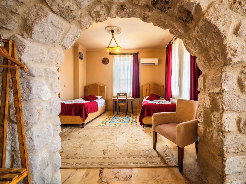 Ala Stone House image