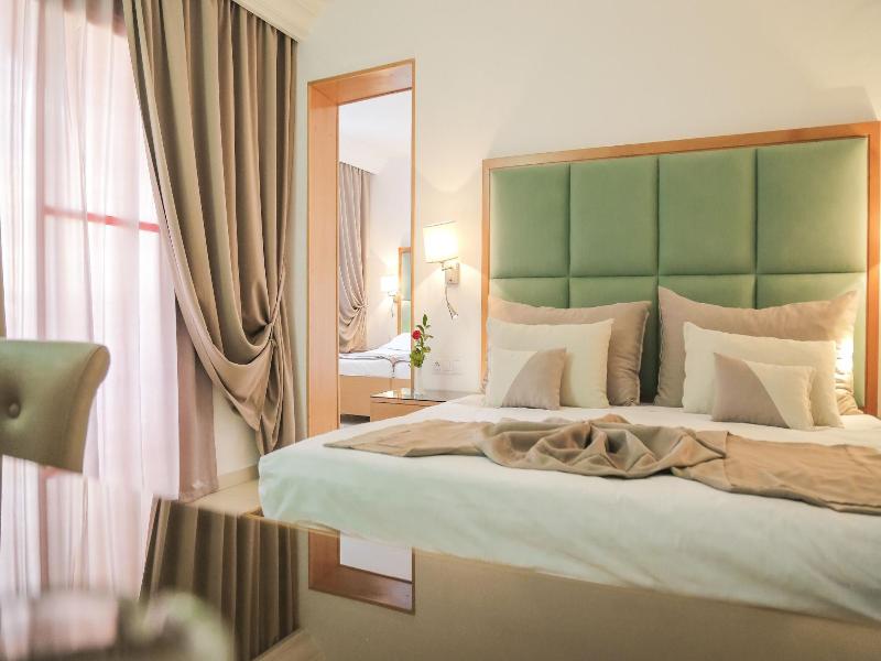 Hotel Marabout Families And Couples Only 4