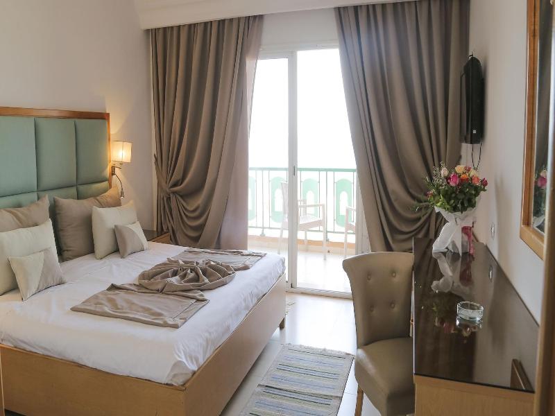 Hotel Marabout Families And Couples Only 5