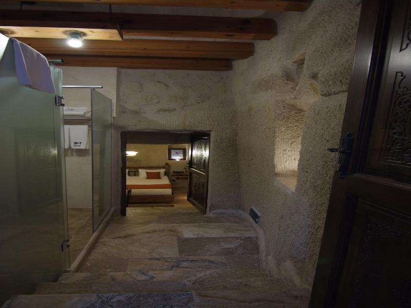 Peruna Cave image