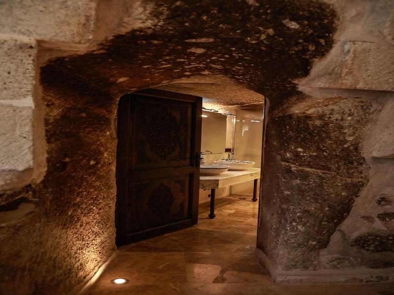 Peruna Cave image