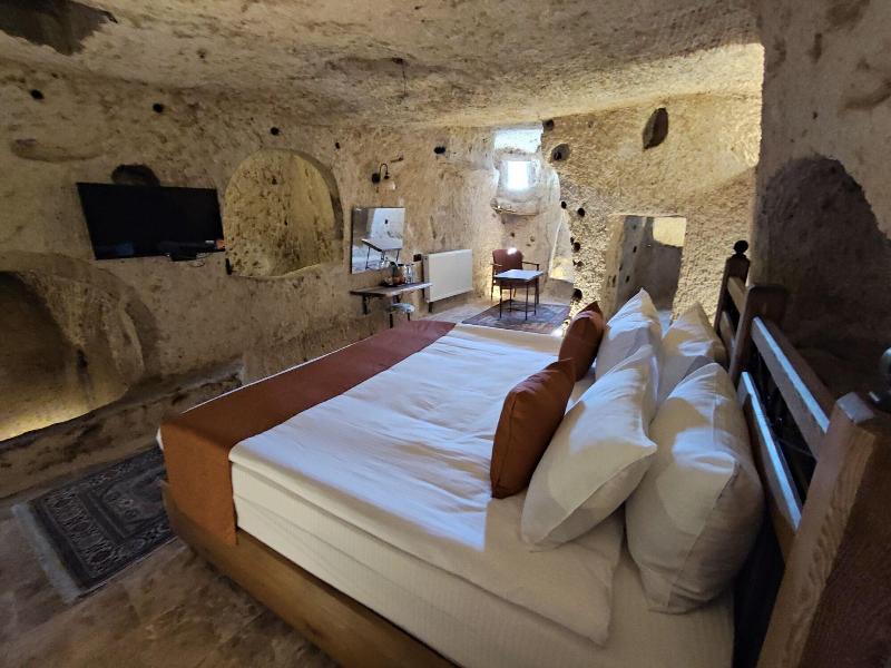 Peruna Cave image