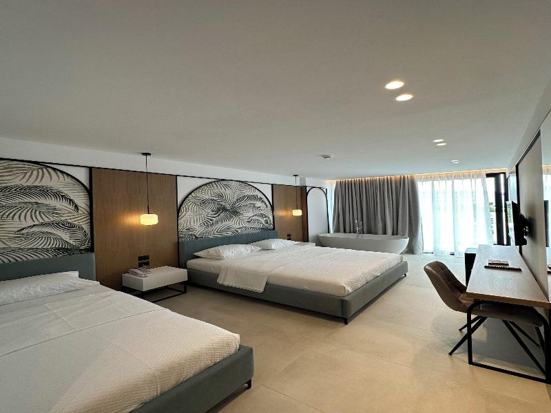 Hotel Colosseum image