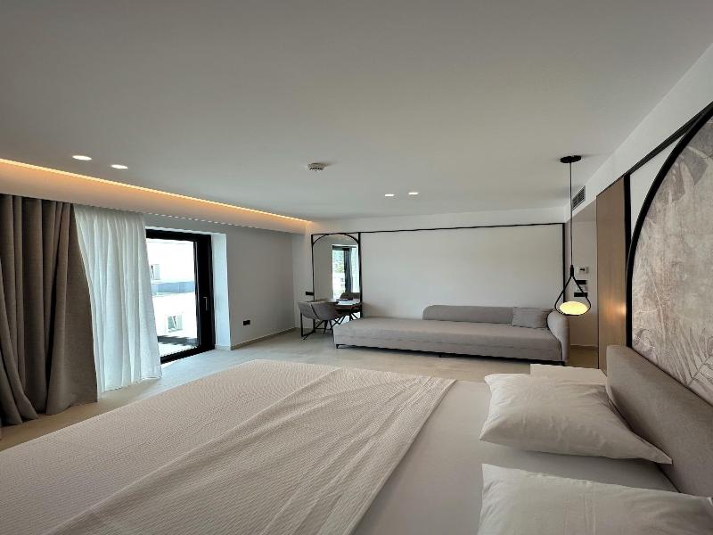 Hotel Colosseum image