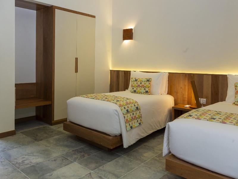 Comfort Inn Springfield image