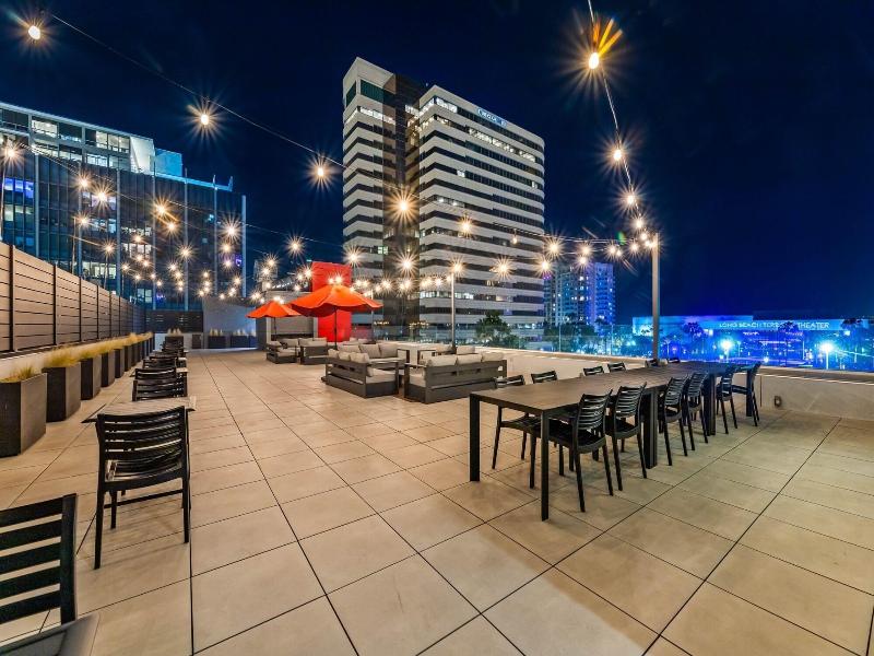 Hotel Mai Downtown Long Beach image