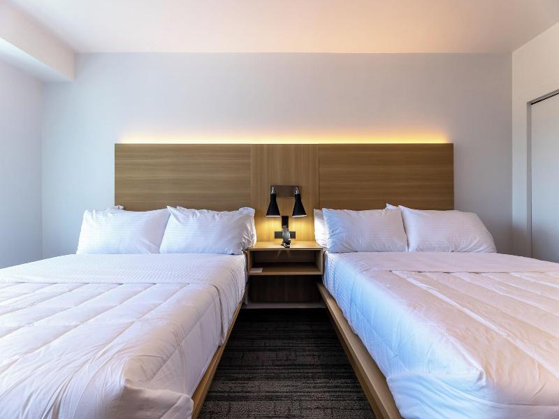 Hotel Mai Downtown Long Beach image