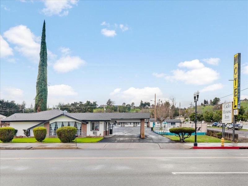 Cielo House Inn