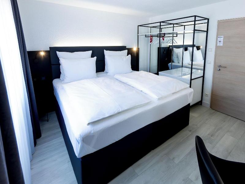 Dormero Hotel Aalen image