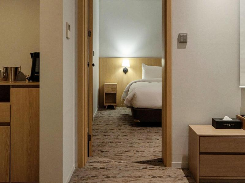 Anook Hotel Incheon Guwol image