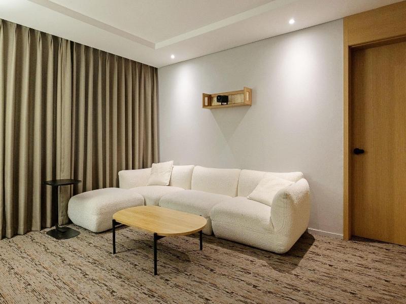 Anook Hotel Incheon Guwol image