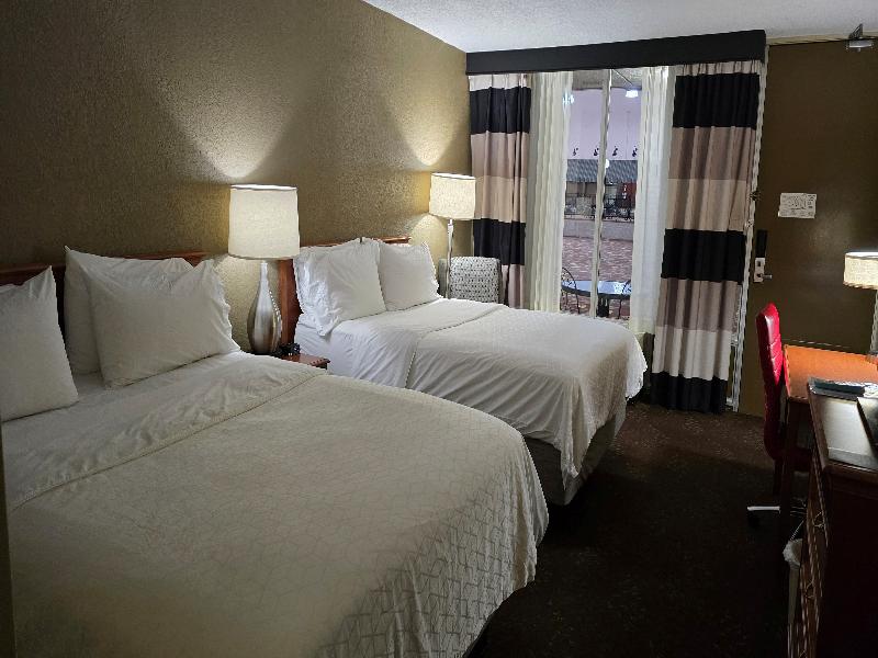 Alexandria Hotel & Conference Center — photo 25