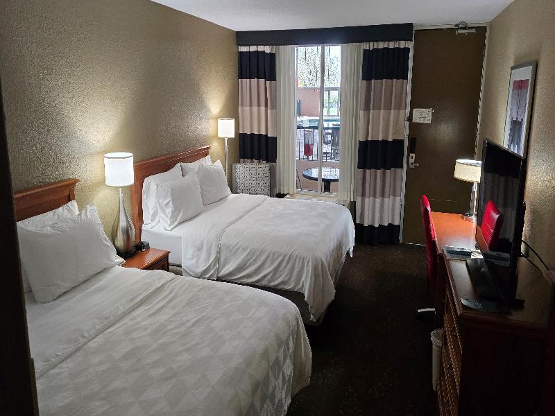 Alexandria Hotel & Conference Center — photo 35