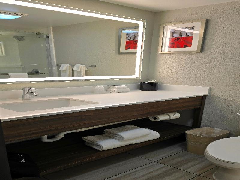 Alexandria Hotel & Conference Center — photo 29