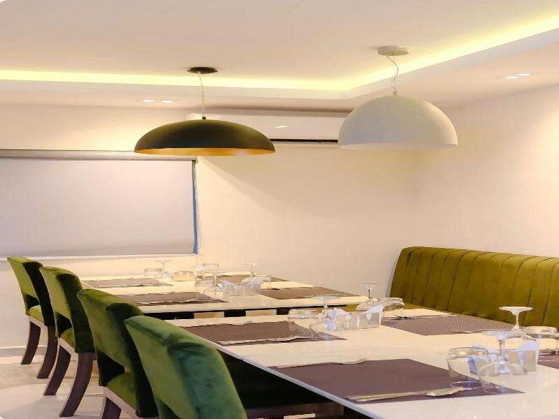 The Atrium Hotel Lagos image
