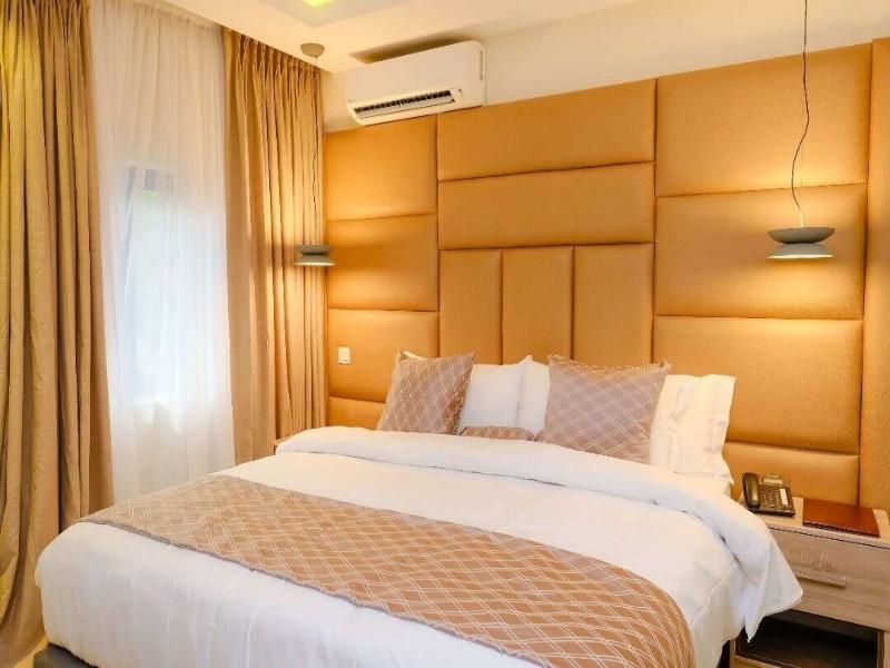 The Atrium Hotel Lagos image