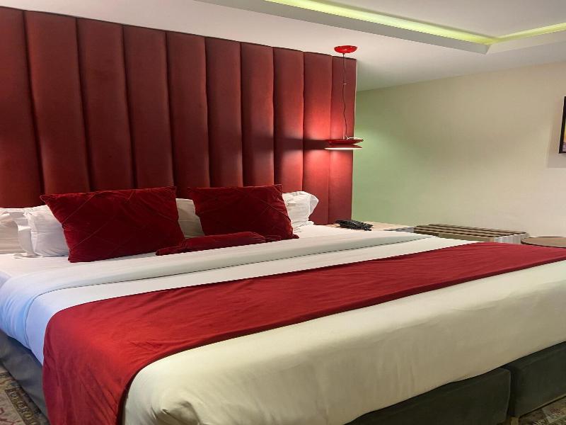 The Atrium Hotel Lagos image