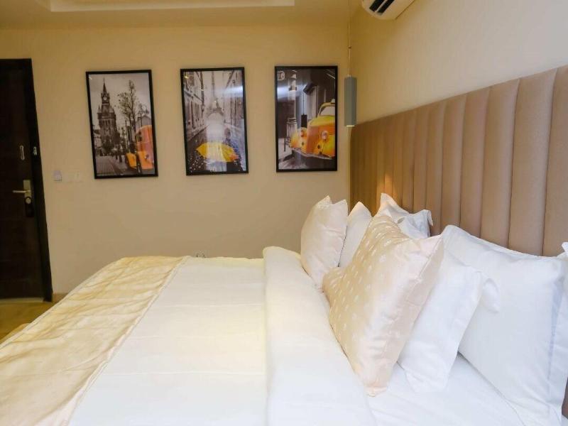 The Atrium Hotel Lagos image