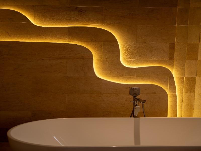 Vanara Resort & Spa image