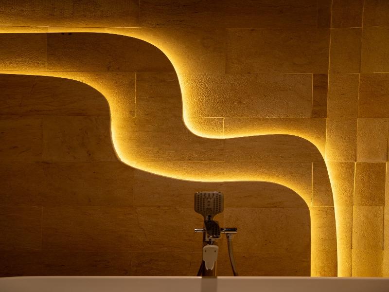 Vanara Resort & Spa image
