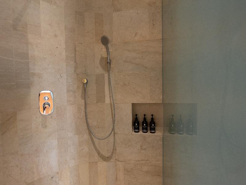 Vanara Resort & Spa image