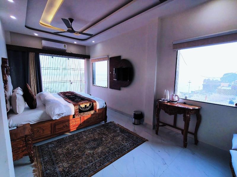 Hotel Royal Shantii Inn 3