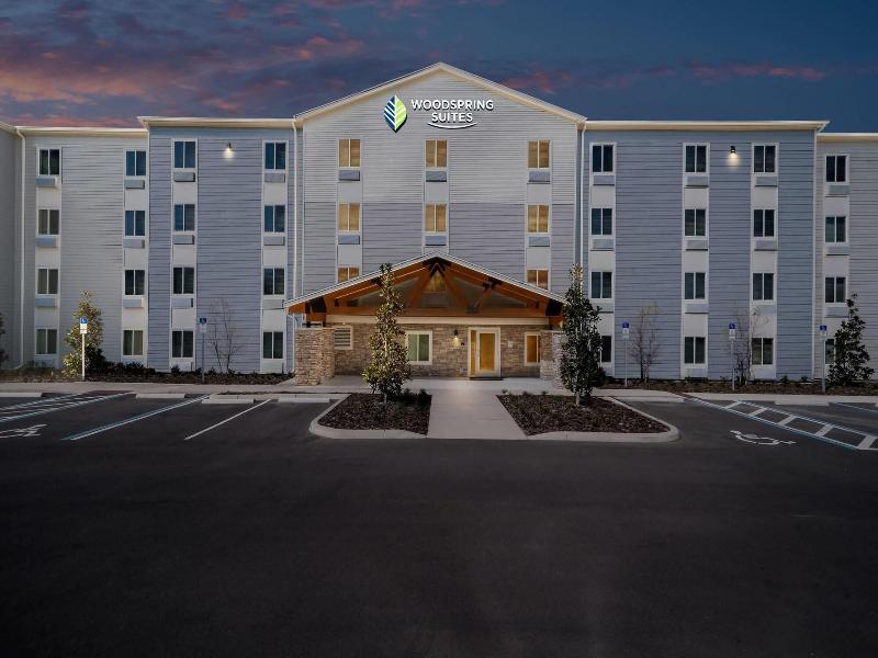 Woodspring Suites Orlando East Ucf image